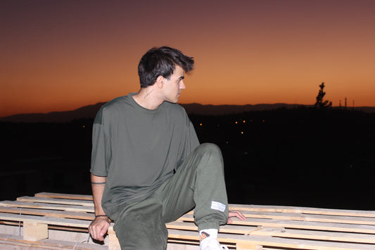 OVERSIZED T - KHAKI