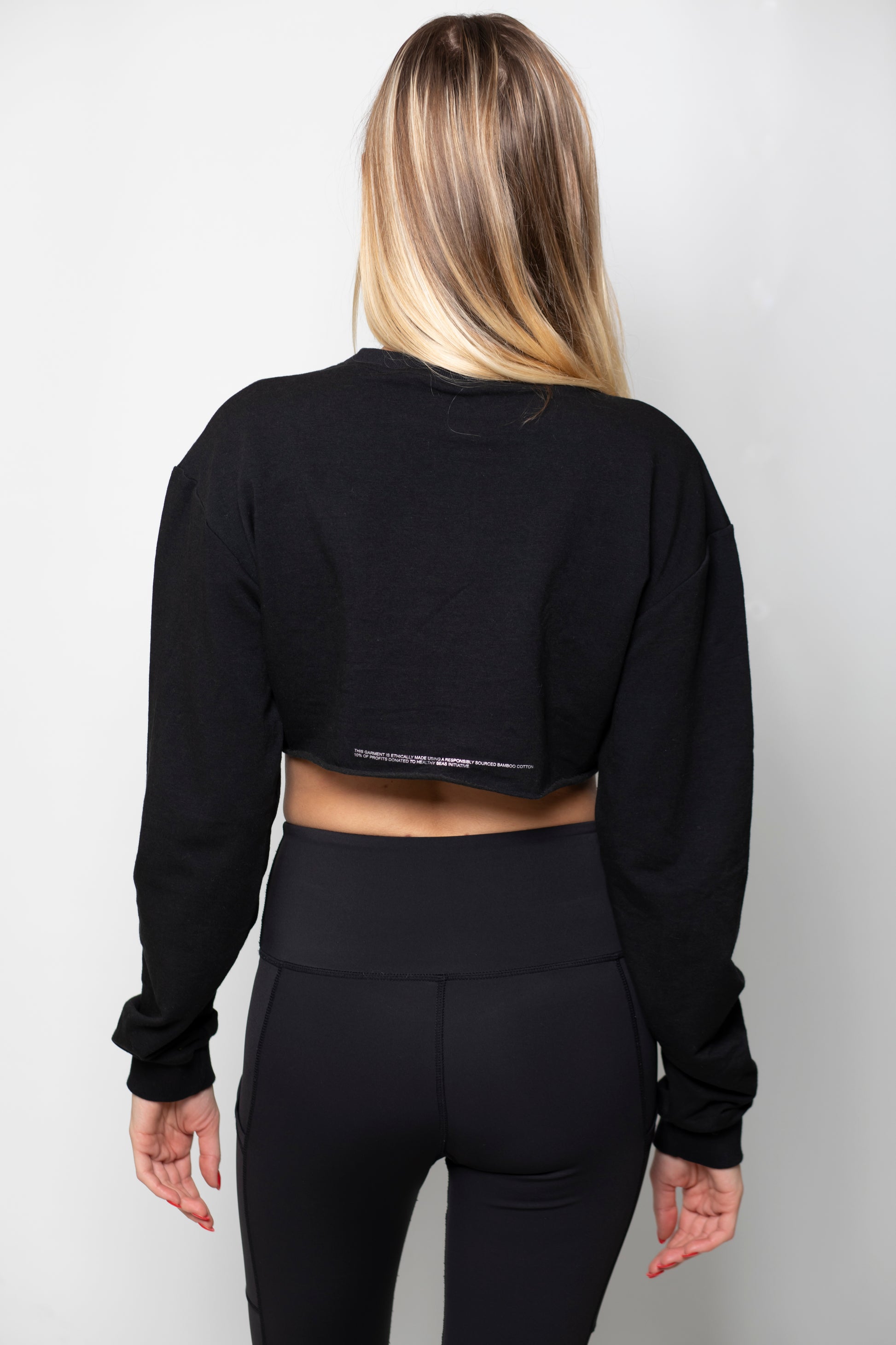 BAMBOO COTTON CROPPED CREWNECK - BLACK