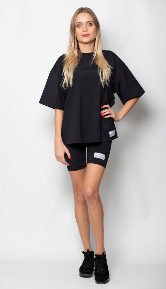 OVERSIZED T - BLACK
