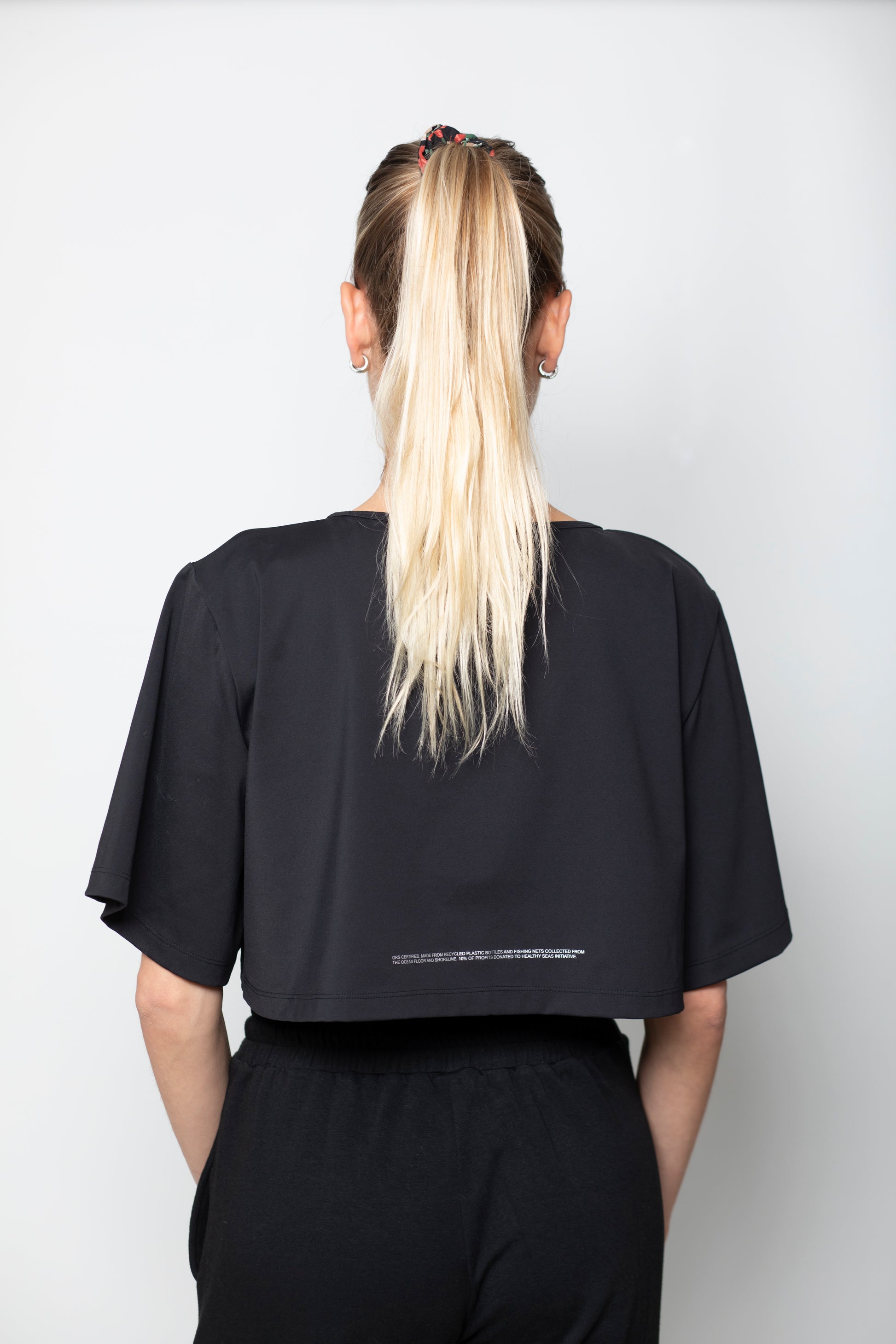 OVERSIZED CROPPED TOP - BLACK