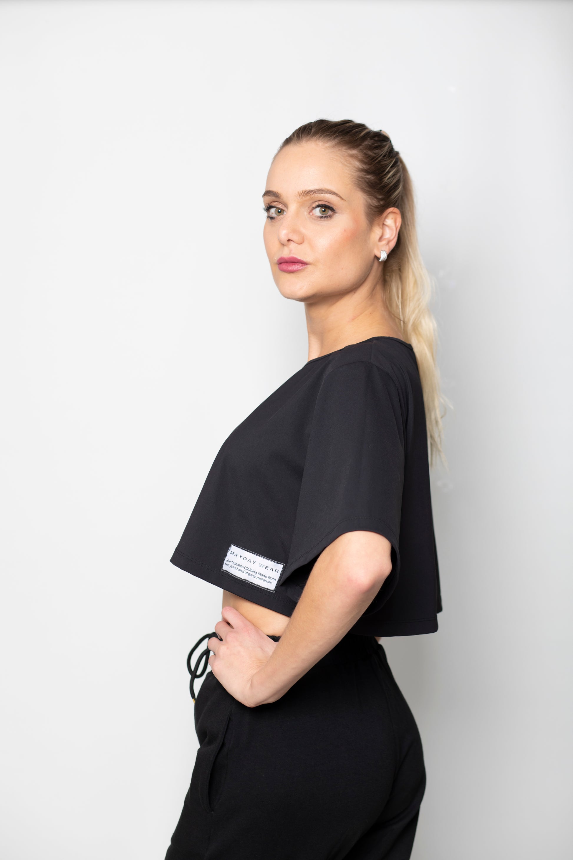 OVERSIZED CROPPED TOP - BLACK