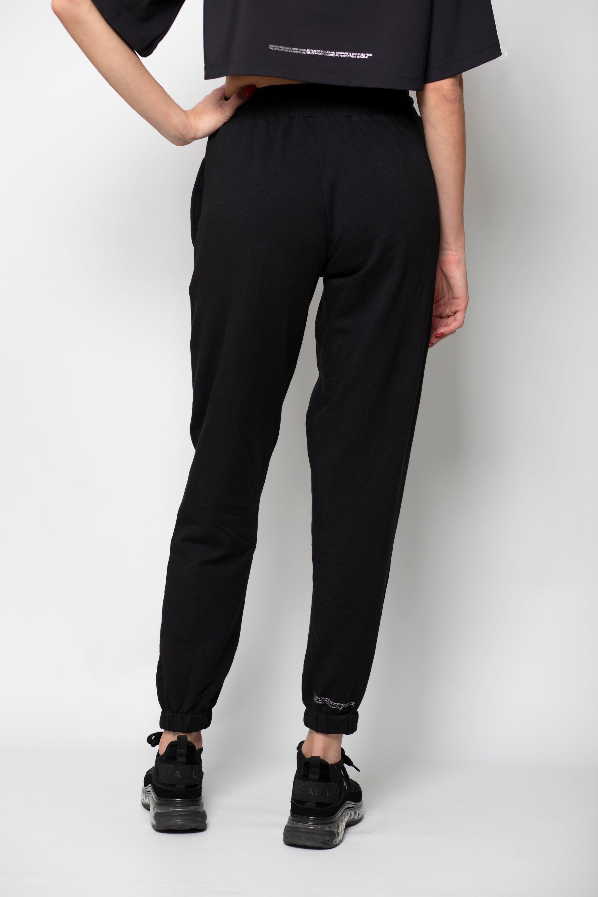 UNISEX ULTRASOFT JOGGERS - BLACK