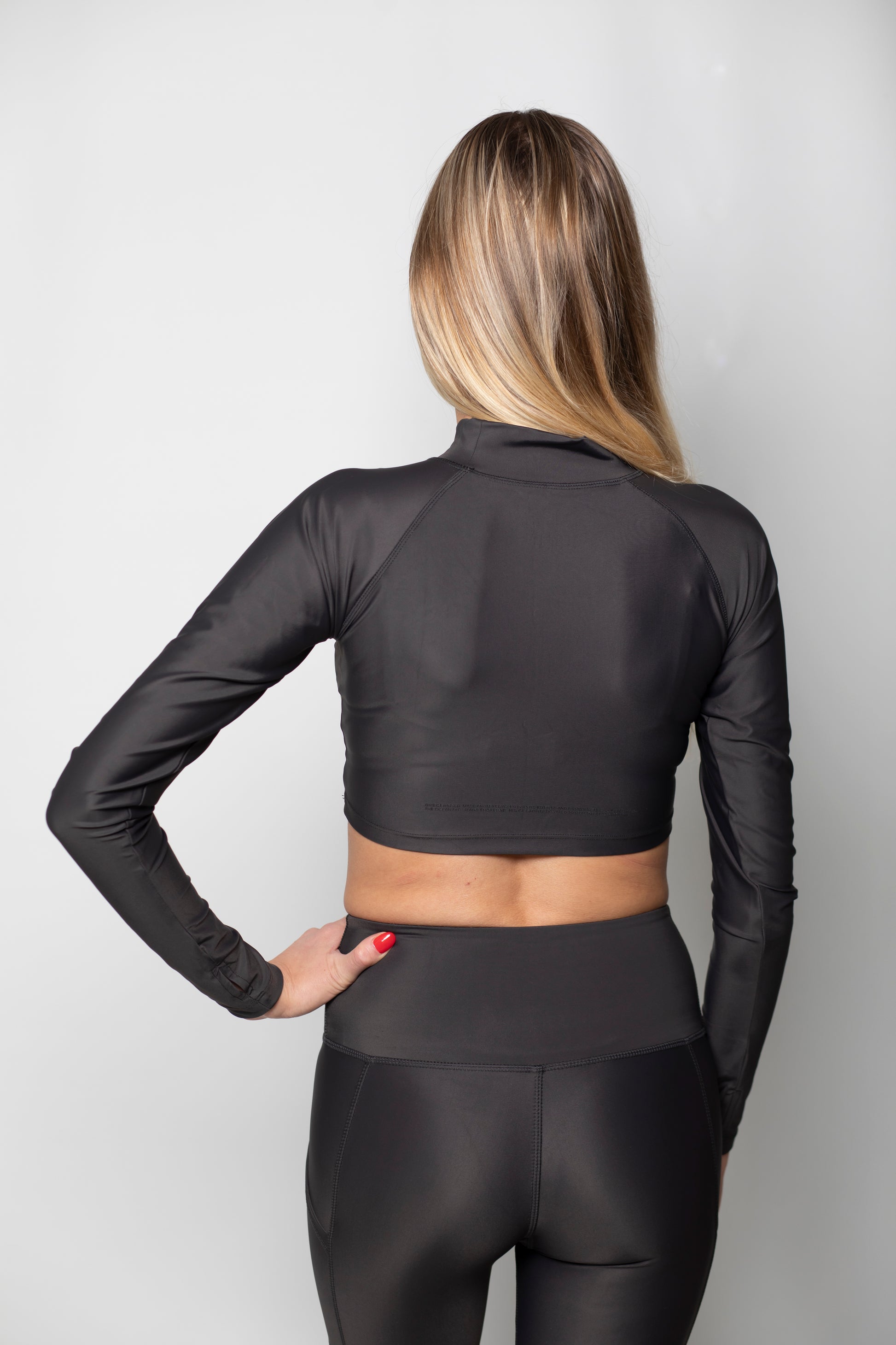 CROPPED MOCK NECK TOP - LIQUORICE